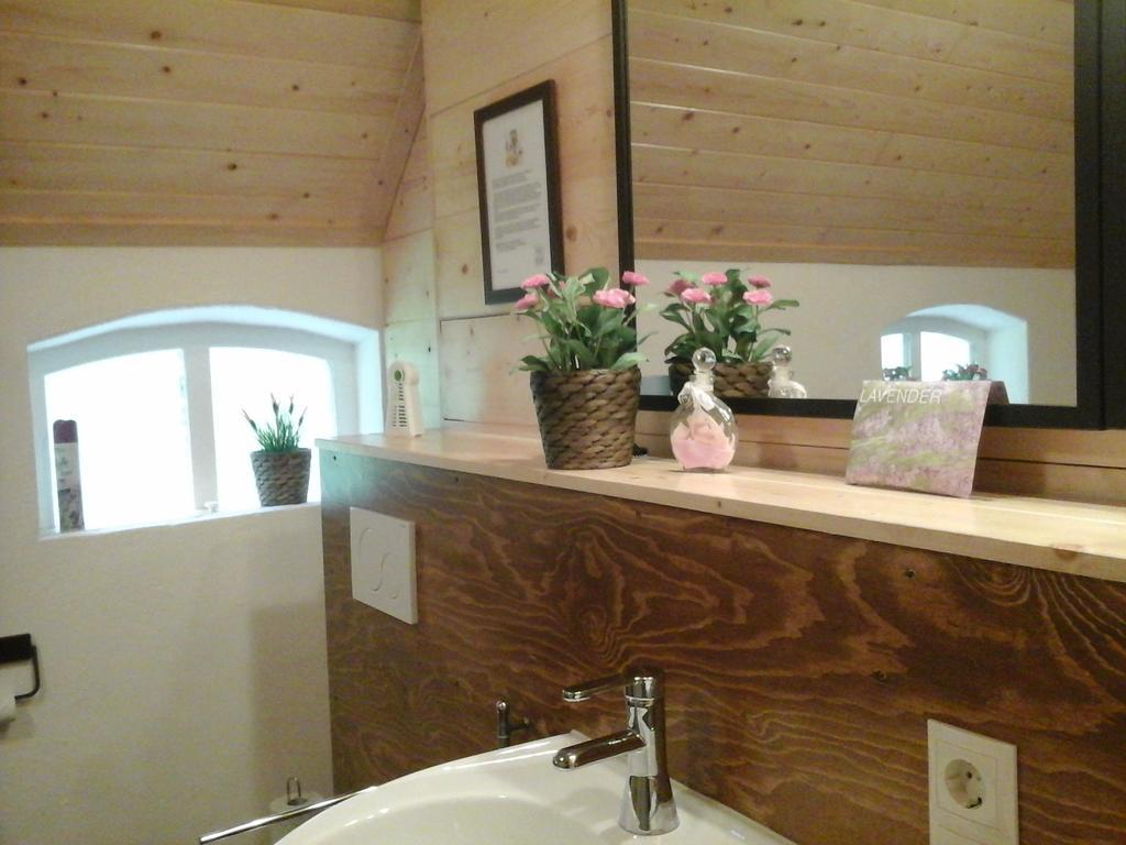 B&B De Luttikhoeve Giethmen Kamer foto